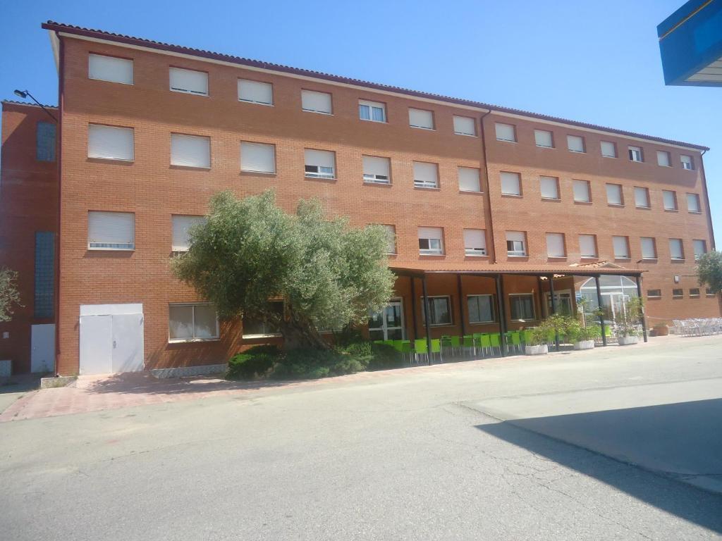Alcarraz Hotel Restaurant Casa Miquel מראה חיצוני תמונה